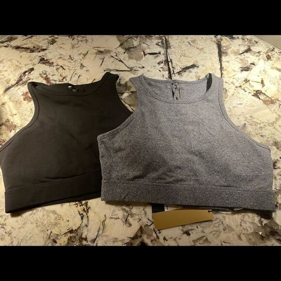 Dona Karan Sports Bra - Picture 1 of 2